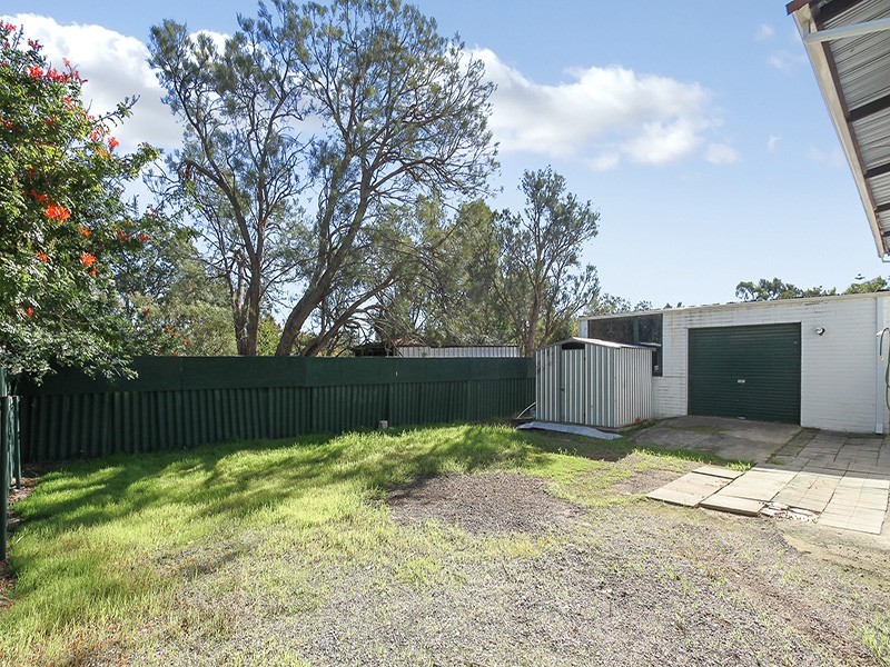 29 Wilkins Road, Kalamunda WA 6076