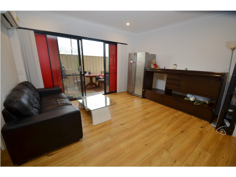 2/55 Wright Street, Kewdale WA 6105