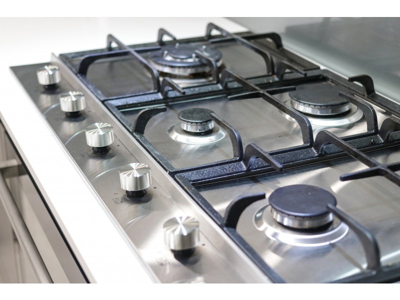 6 Plavin Street, Piara Waters WA 6112