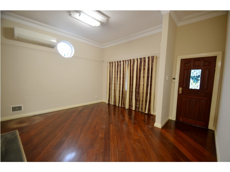 178 Wharf Street, Cannington WA 6107