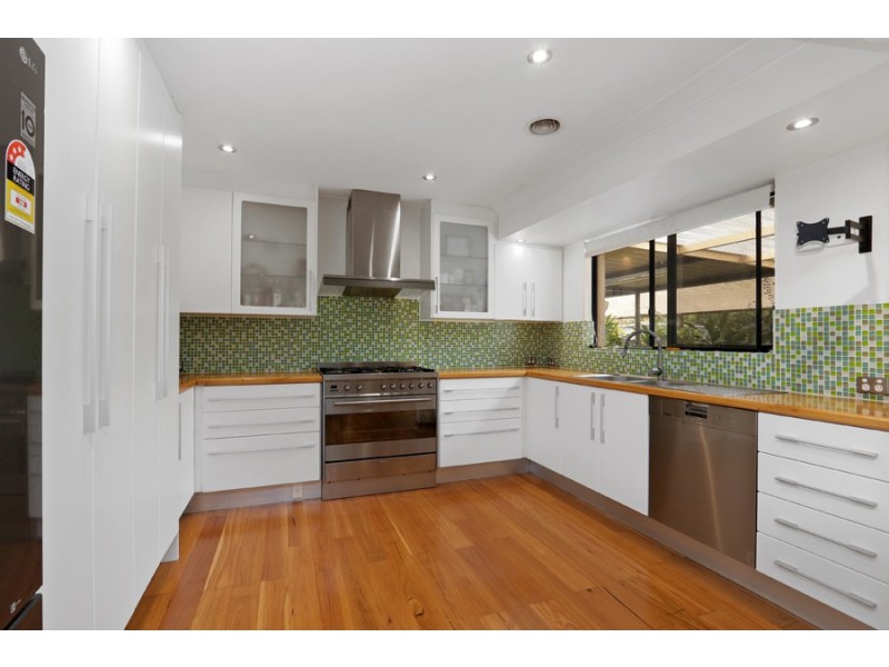 19 Sheridan Crescent, Willetton WA 6155
