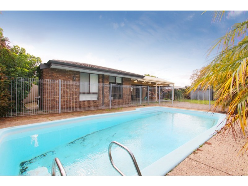 19 Sheridan Crescent, Willetton WA 6155