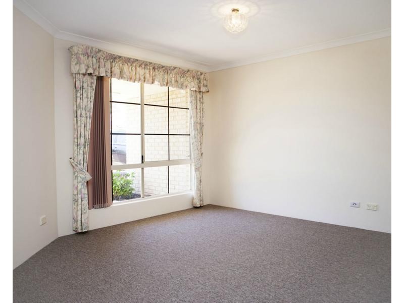 18 Jilakin Loop, Canning Vale WA 6155