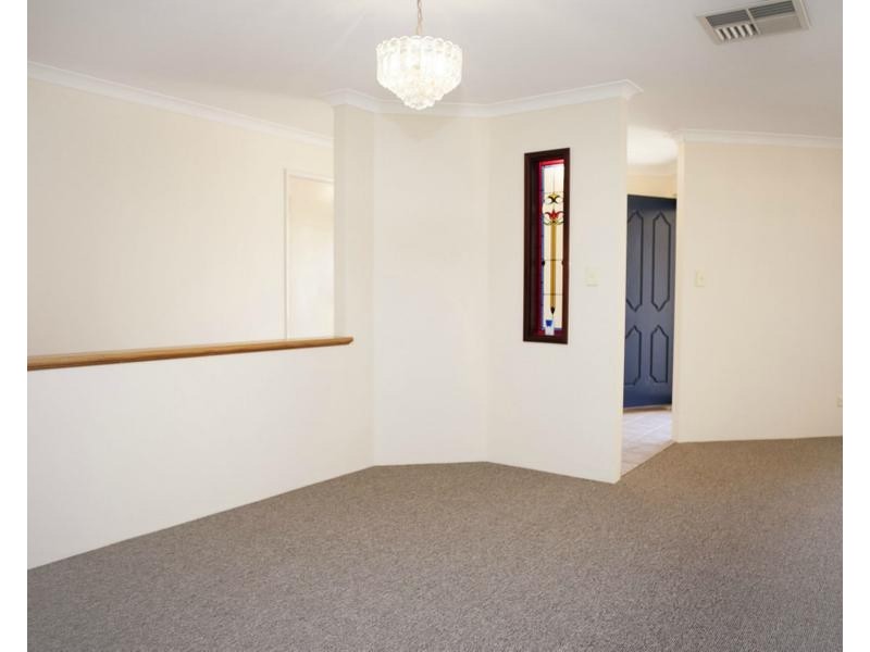 18 Jilakin Loop, Canning Vale WA 6155