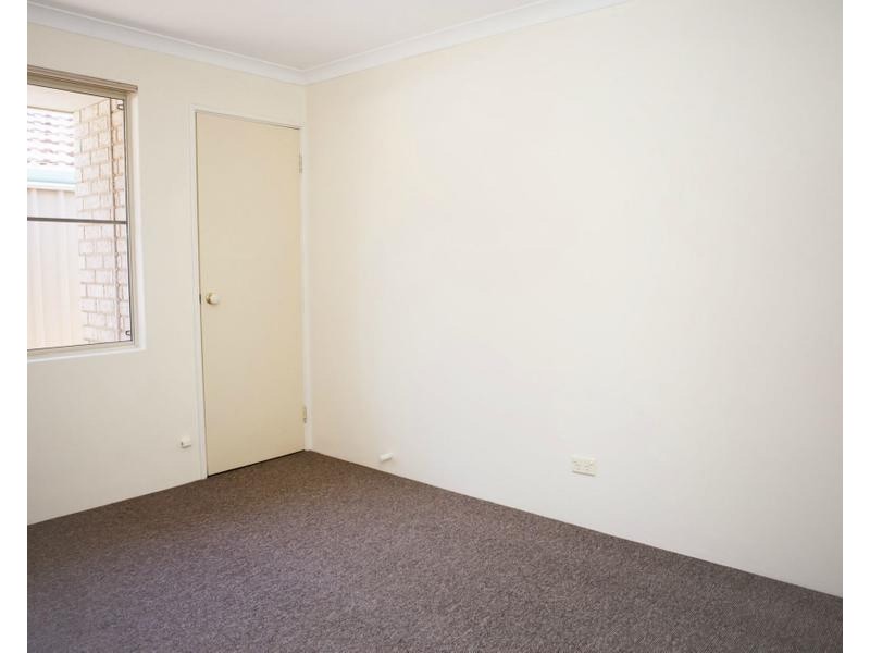 18 Jilakin Loop, Canning Vale WA 6155