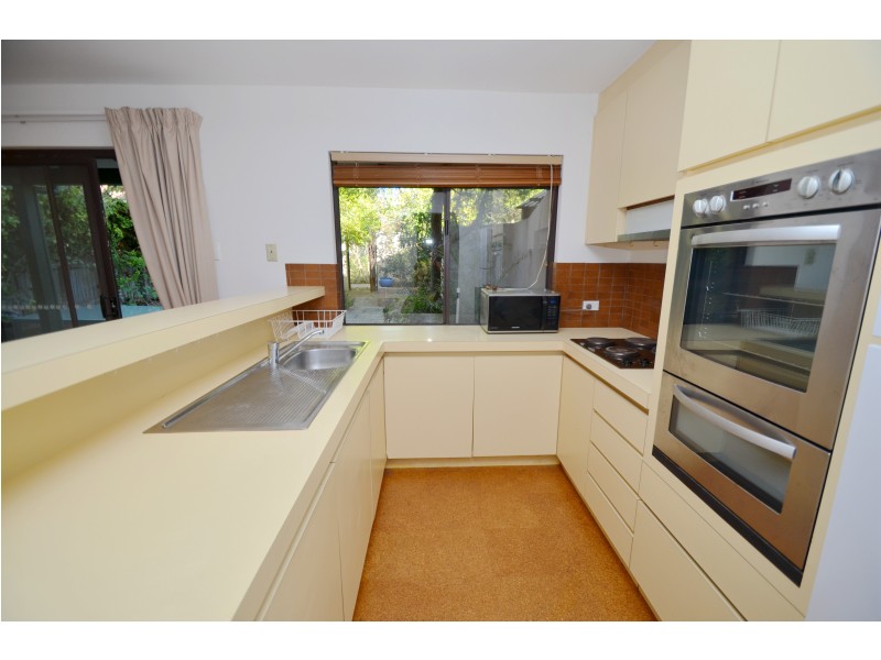 1/24 Cook Street, Crawley WA 6009