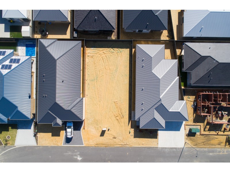 5 Shale Court, Piara Waters WA 6112