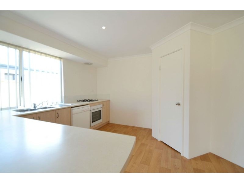 66 Kardan Boulevard, Byford WA 6122