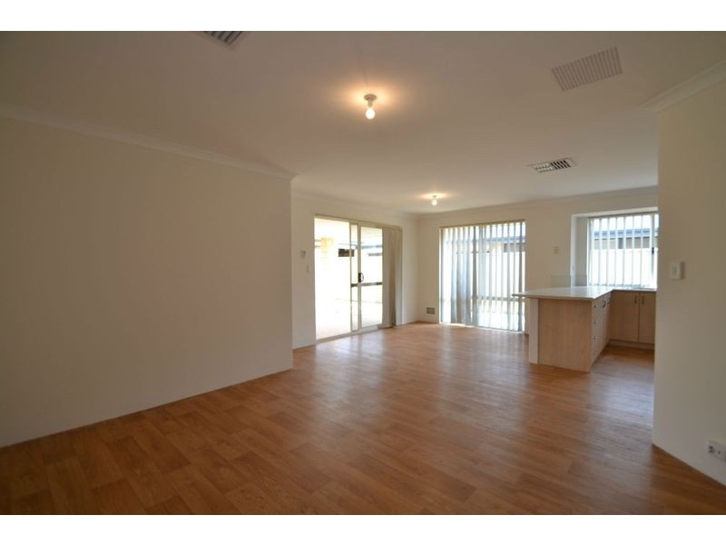 66 Kardan Boulevard, Byford WA 6122