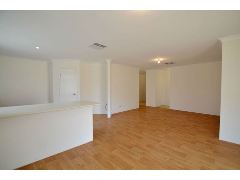 66 Kardan Boulevard, Byford WA 6122