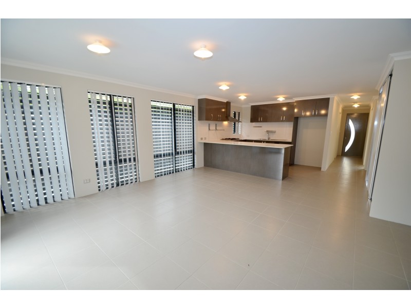 1 Chichester Avenue, Beckenham WA 6107