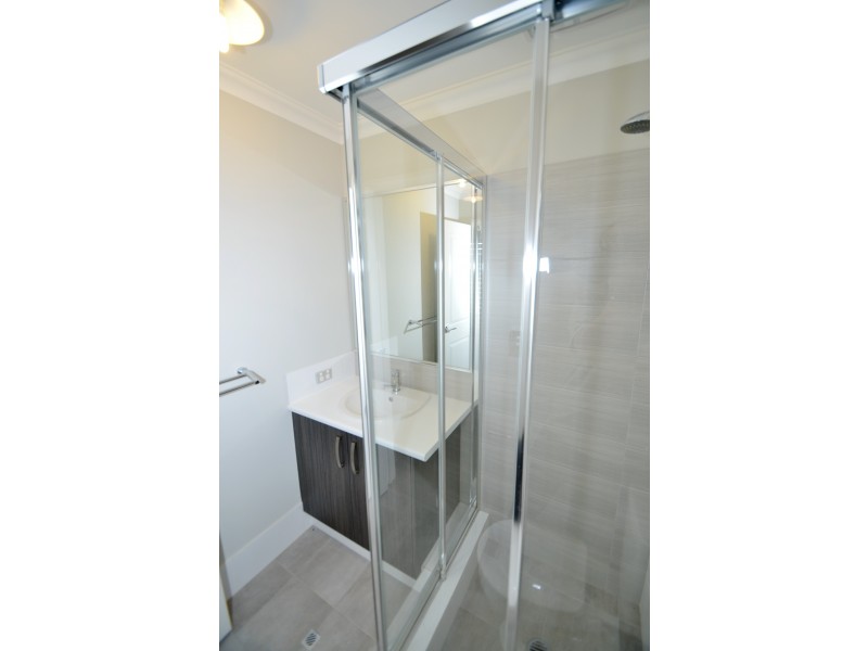 1 Chichester Avenue, Beckenham WA 6107