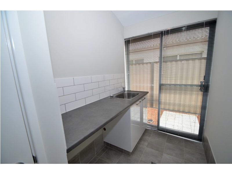 14 Grapple Road, Whitby WA 6123