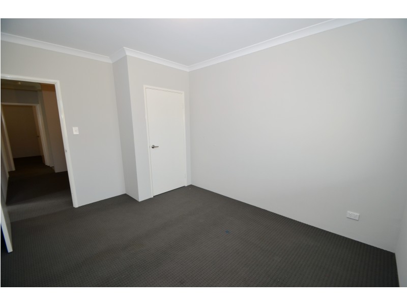 14 Grapple Road, Whitby WA 6123