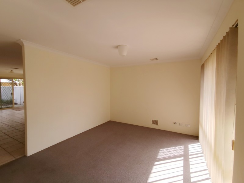 1/17 Haynes Court, Armadale WA 6112