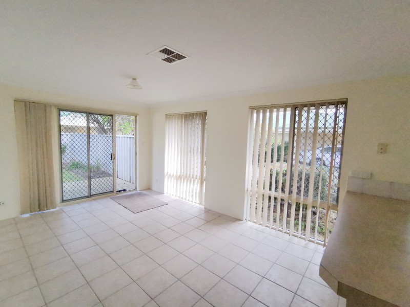 1/17 Haynes Court, Armadale WA 6112