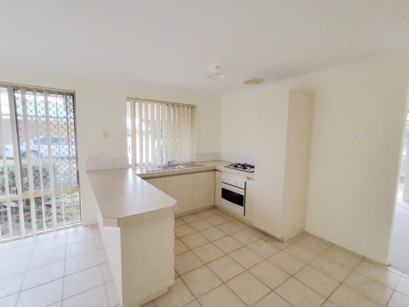 1/17 Haynes Court, Armadale WA 6112