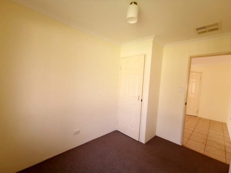 1/17 Haynes Court, Armadale WA 6112