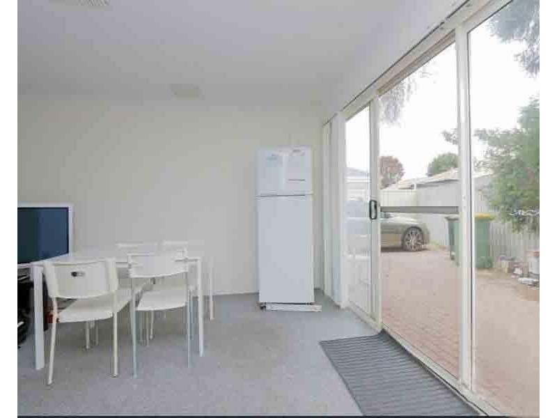 2/29 Farnham Street Street, Bentley WA 6102