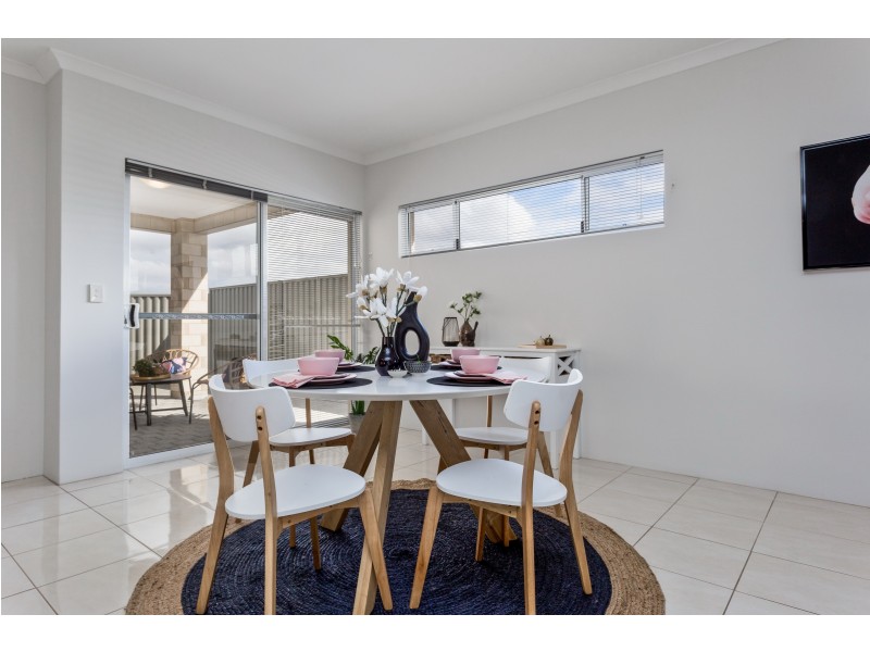 13 Jowett Lane, Piara Waters WA 6112