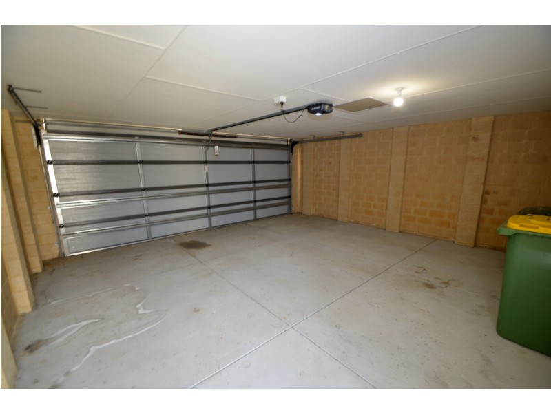 2 Cornhill Entrance, Hilbert WA 6112