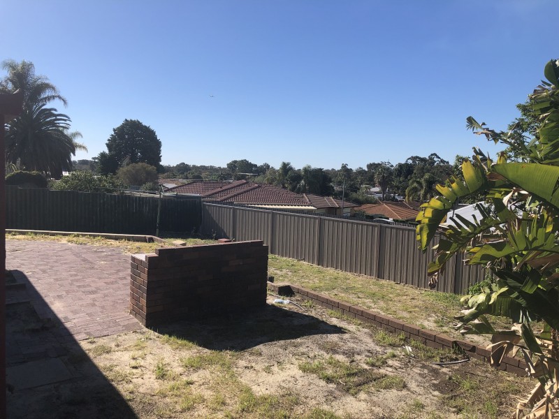 16 McBain Court, Langford WA 6147
