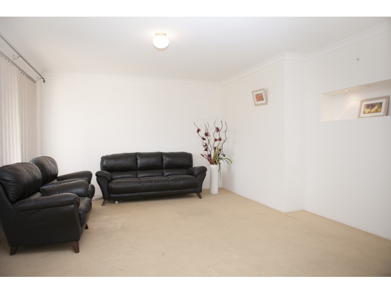 228 Amherst Road, Canning Vale WA 6155