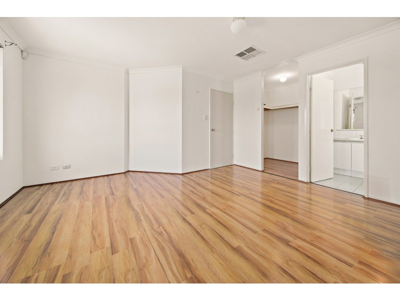 228 Amherst Road, Canning Vale WA 6155