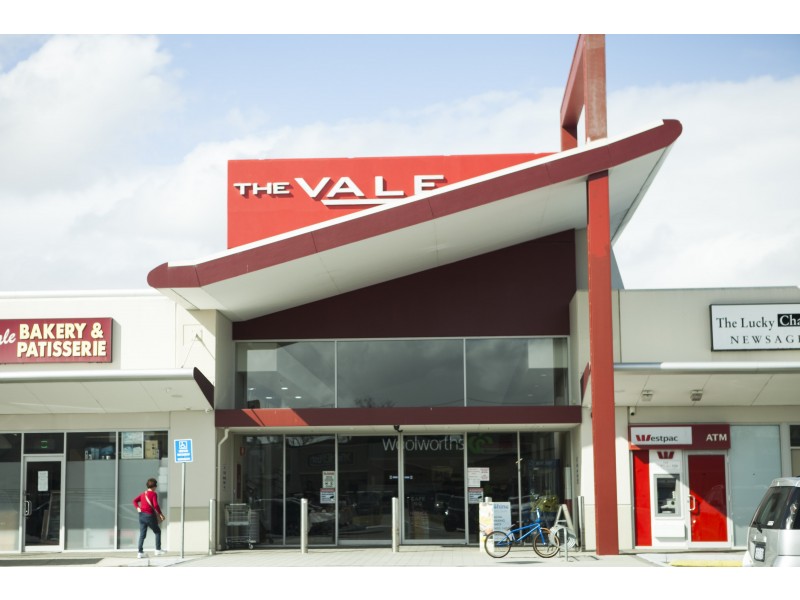 228 Amherst Road, Canning Vale WA 6155