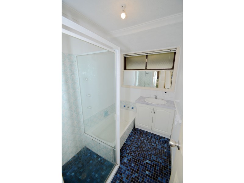 4 Sandalwood Street, Maddington WA 6109