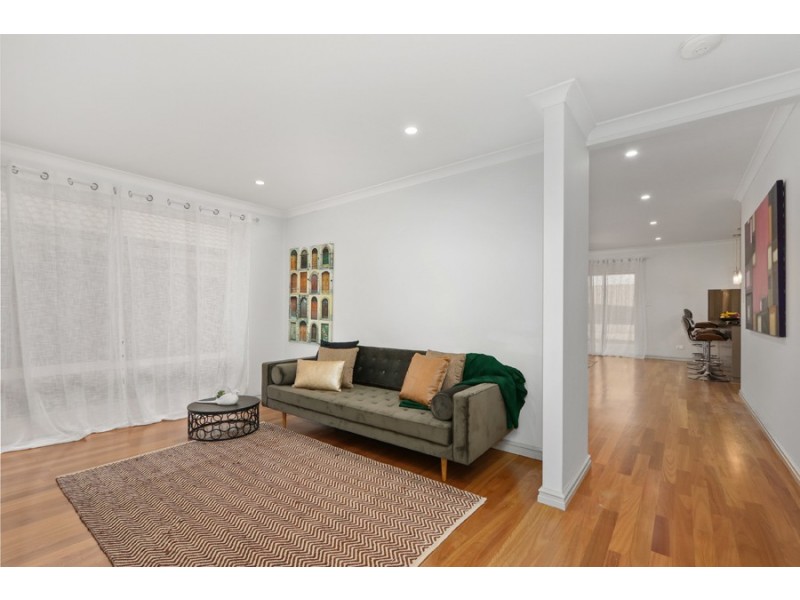 20 Hickman Drive, Piara Waters WA 6112