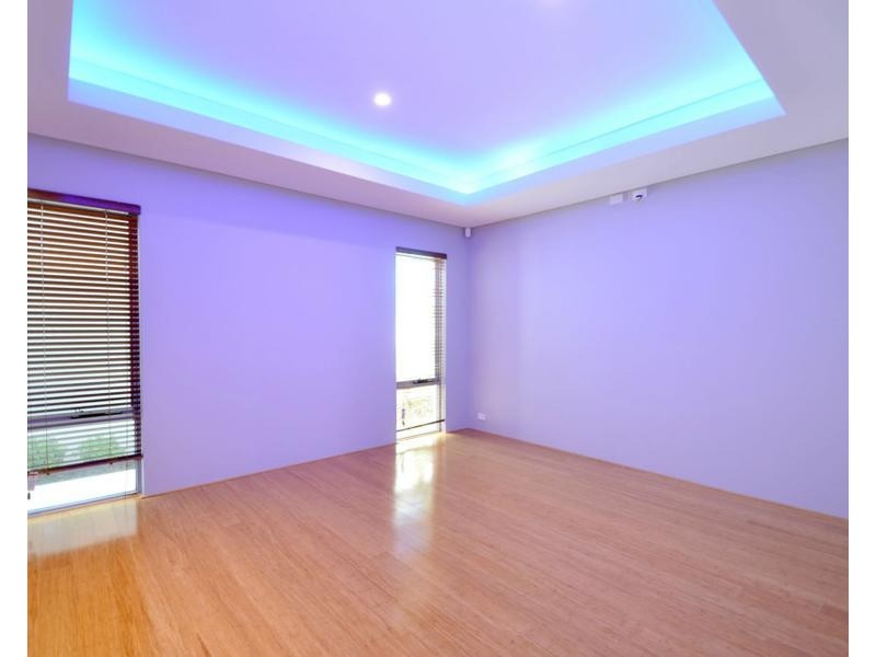 75 Hamilton Street, Stirling WA 6021