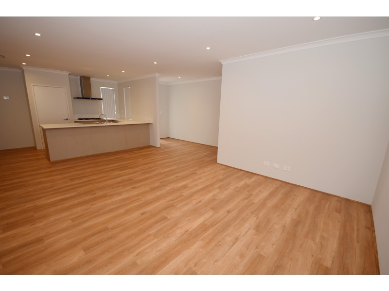 61A Thomas Street, East Cannington WA 6107