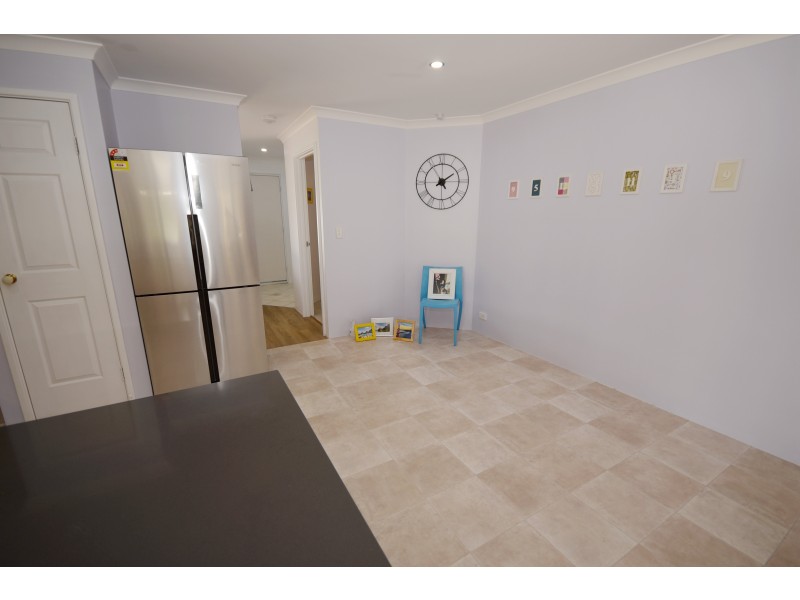 3/6 Whiteside Street, Cloverdale WA 6105