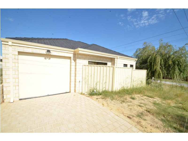 141A Wilmington Crescent, Balga WA 6061