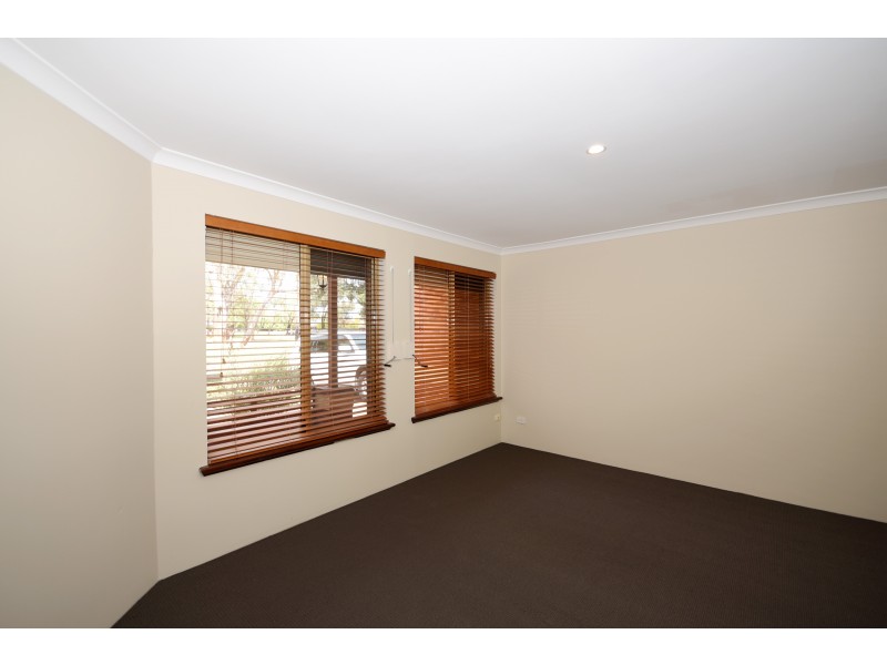 4 Brigham Court, Gosnells WA 6110