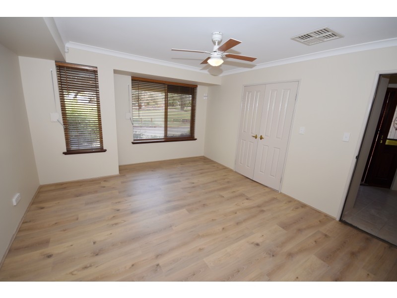 4 Brigham Court, Gosnells WA 6110