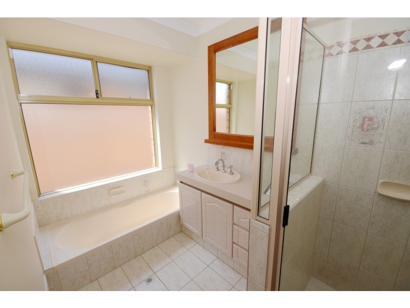 4 Brigham Court, Gosnells WA 6110