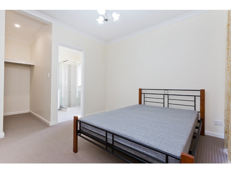 141A Wilmington Crescent, Balga WA 6061