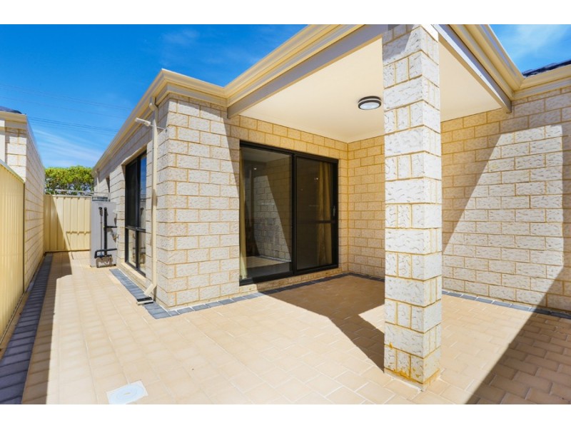 141A Wilmington Crescent, Balga WA 6061