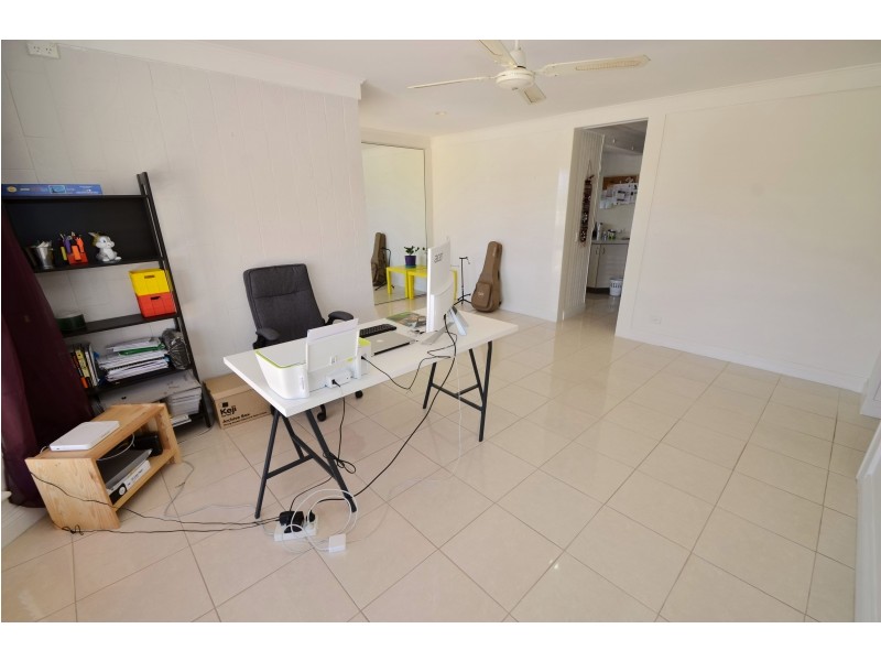 1 Eagle Rise, Yangebup WA 6164