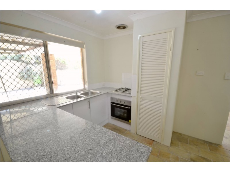 12 Kookaburra Way, Gosnells WA 6110