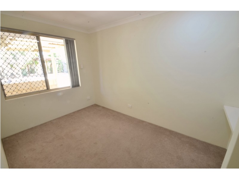 12 Kookaburra Way, Gosnells WA 6110