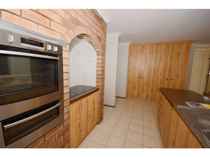 4 Hann Court, Gosnells WA 6110