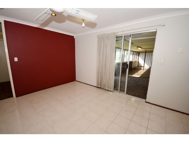 4 Hann Court, Gosnells WA 6110