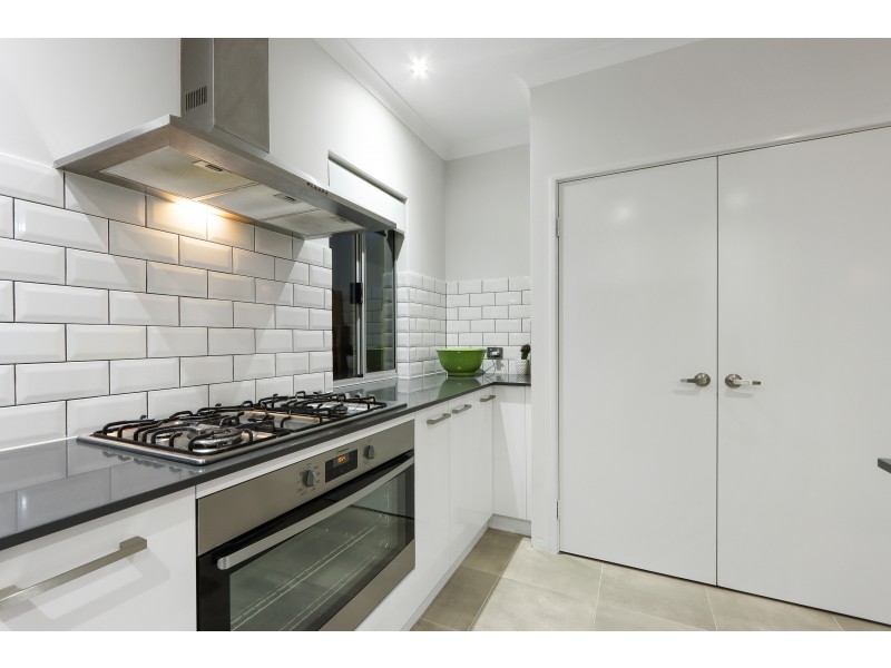 46 Doryanthes Avenue, Piara Waters WA 6112