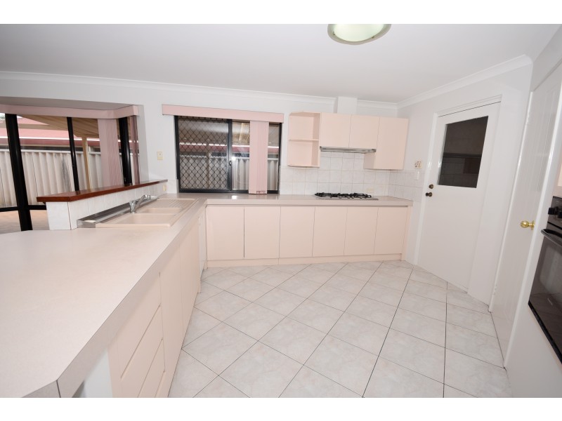 67 Southacre Drive, Canning Vale WA 6155