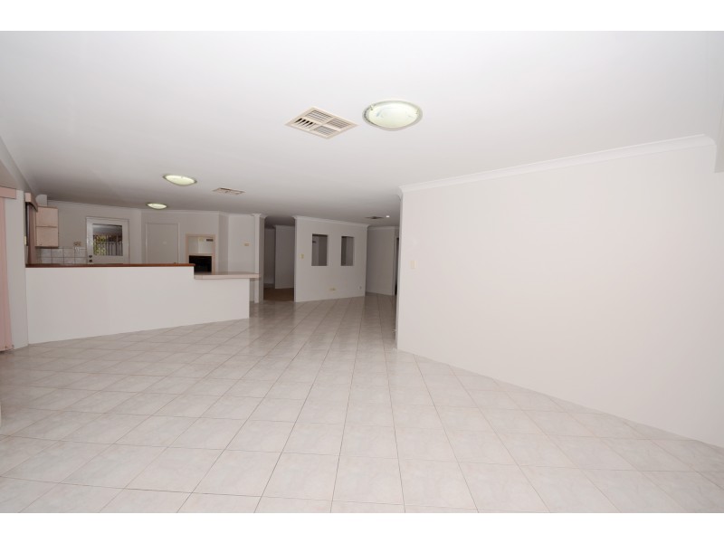 67 Southacre Drive, Canning Vale WA 6155