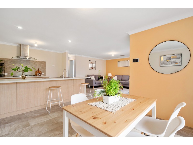 9 Claremont Street, Baldivis WA 6171