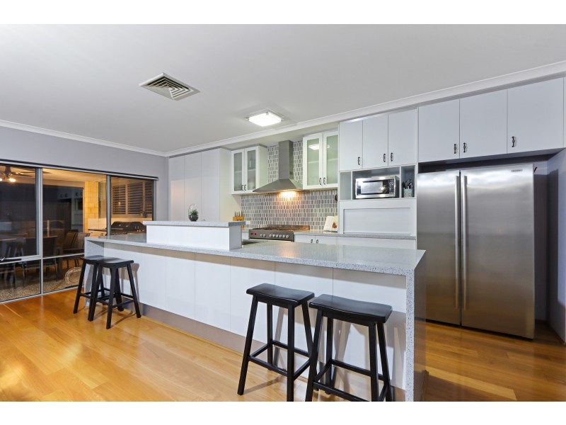 26 Falkner Road, Harrisdale WA 6112